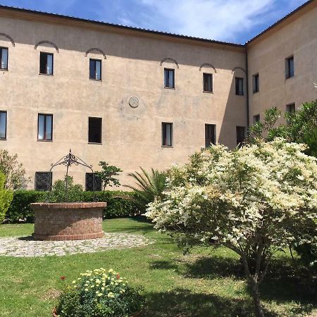 Casa Mater Ecclesiae Hotel Massa Marittima Luaran gambar