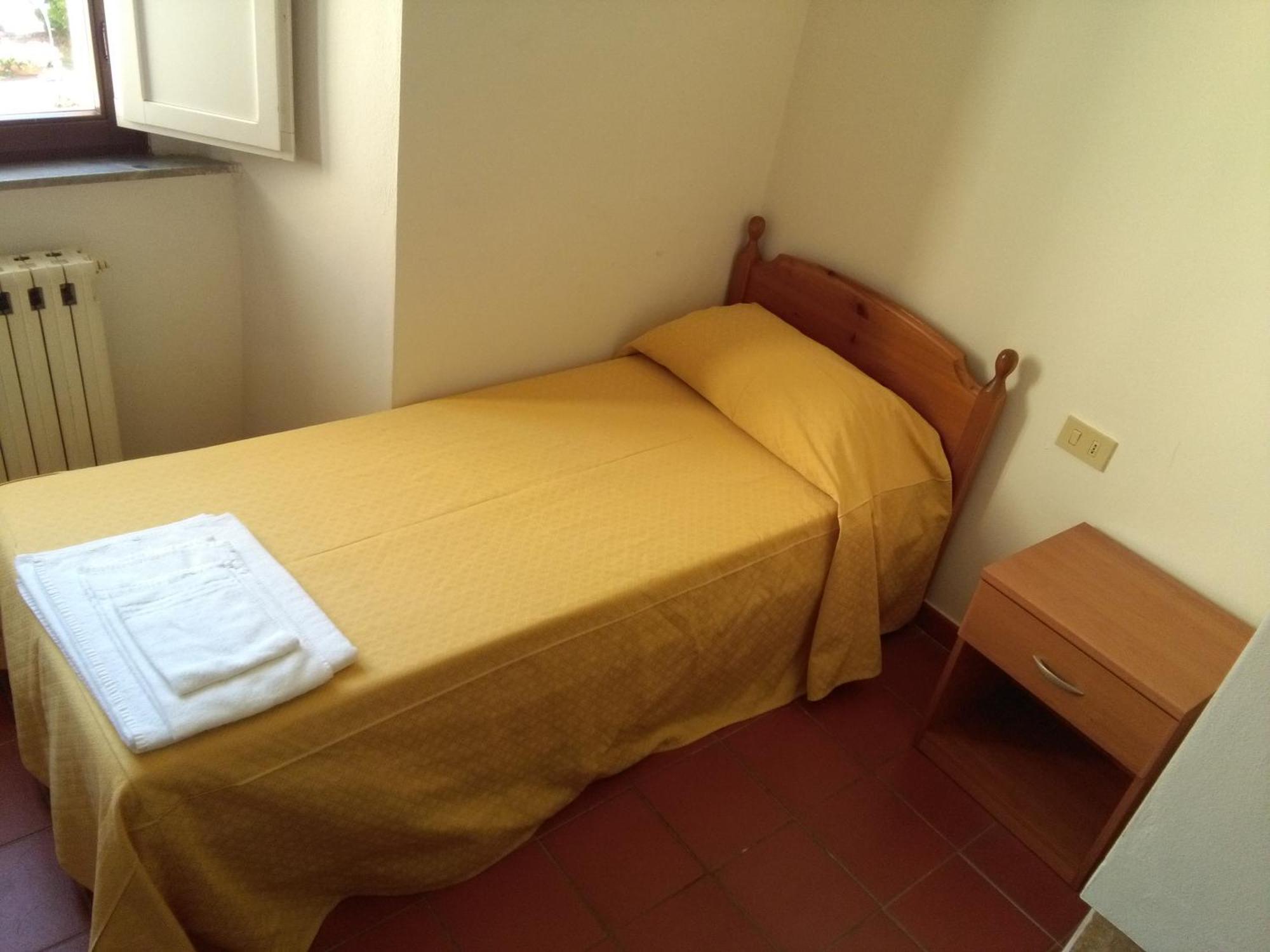 Casa Mater Ecclesiae Hotel Massa Marittima Luaran gambar
