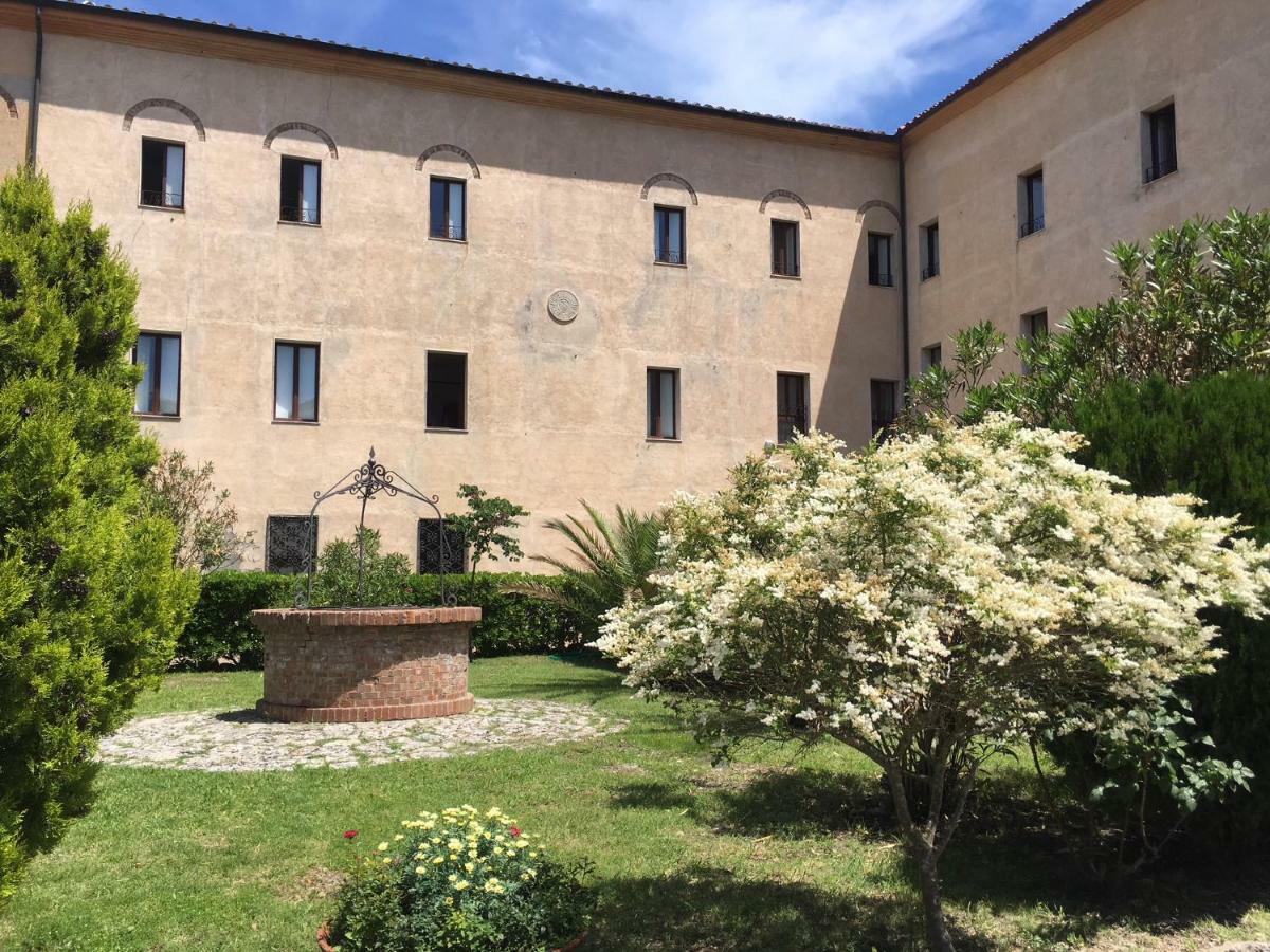 Casa Mater Ecclesiae Hotel Massa Marittima Luaran gambar