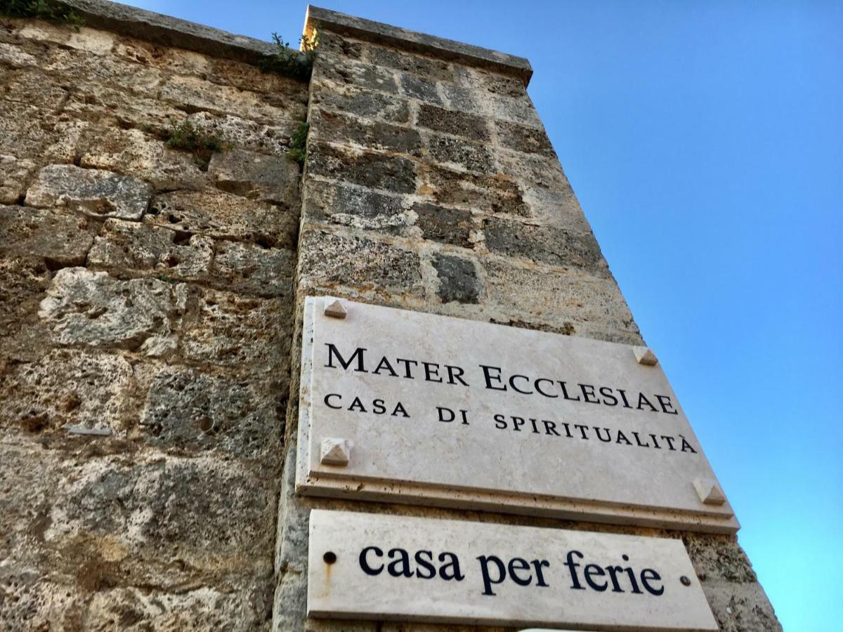 Casa Mater Ecclesiae Hotel Massa Marittima Luaran gambar