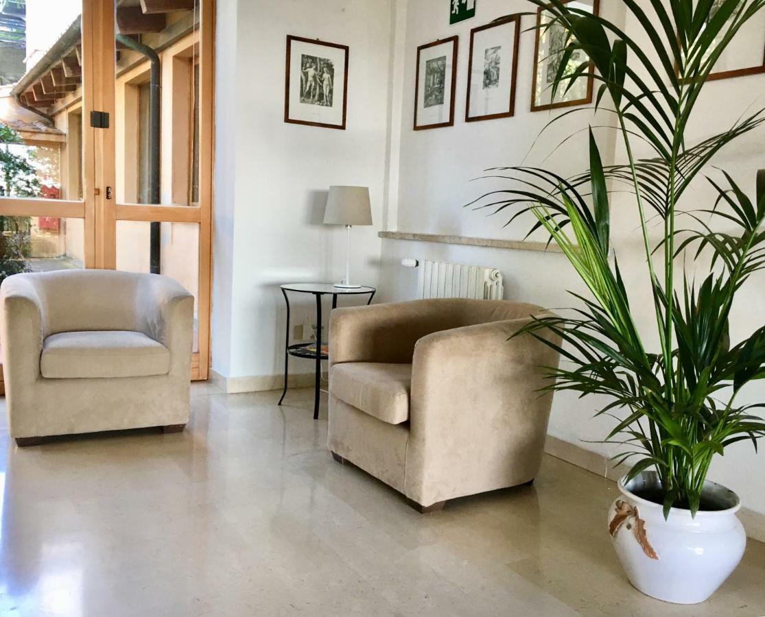 Casa Mater Ecclesiae Hotel Massa Marittima Luaran gambar
