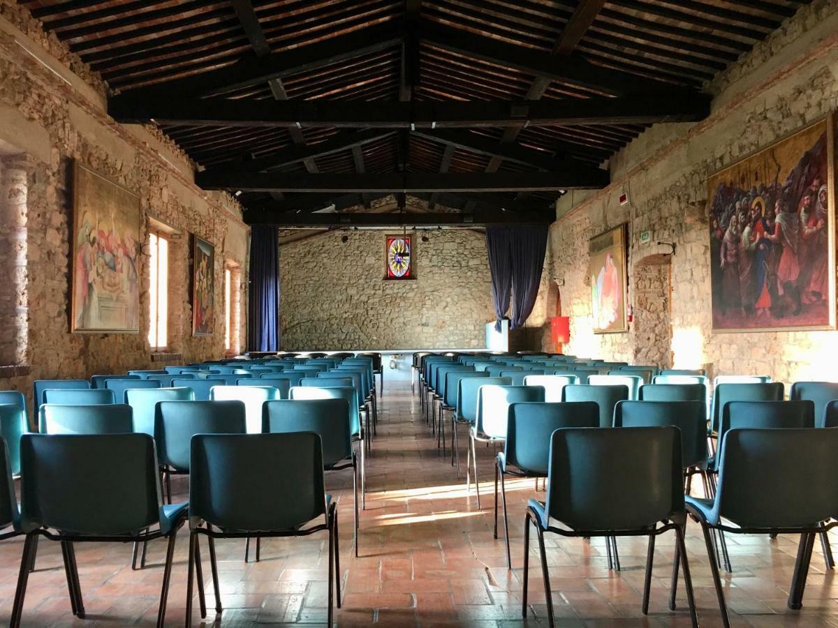 Casa Mater Ecclesiae Hotel Massa Marittima Luaran gambar