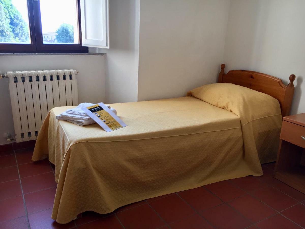Casa Mater Ecclesiae Hotel Massa Marittima Luaran gambar